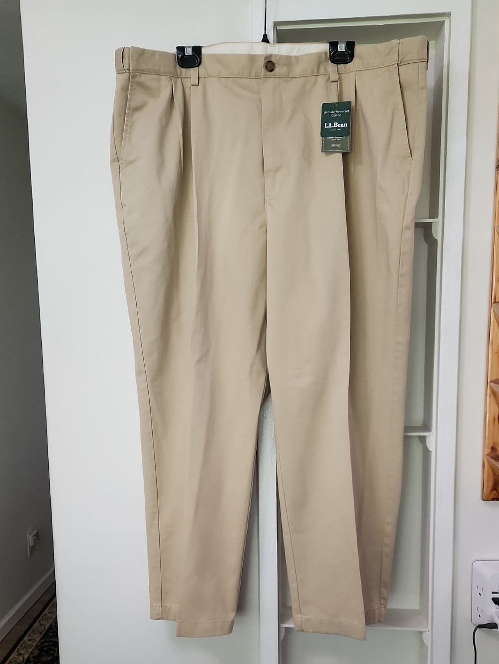 L.L. Bean‎ Double L Chinos 46x30 Hidden Comfort Waist Pants Khaki Wrinkle Free
